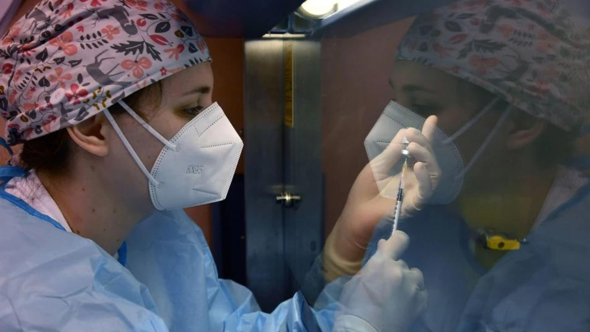 El vacío legal en el sistema de contratación de los hospitales canarios