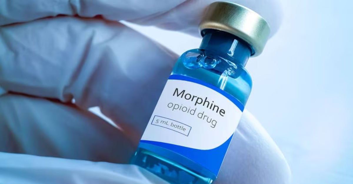 Un frasco de morfina para calmar el dolor de los pacientes./ SHUTTERSTOCK