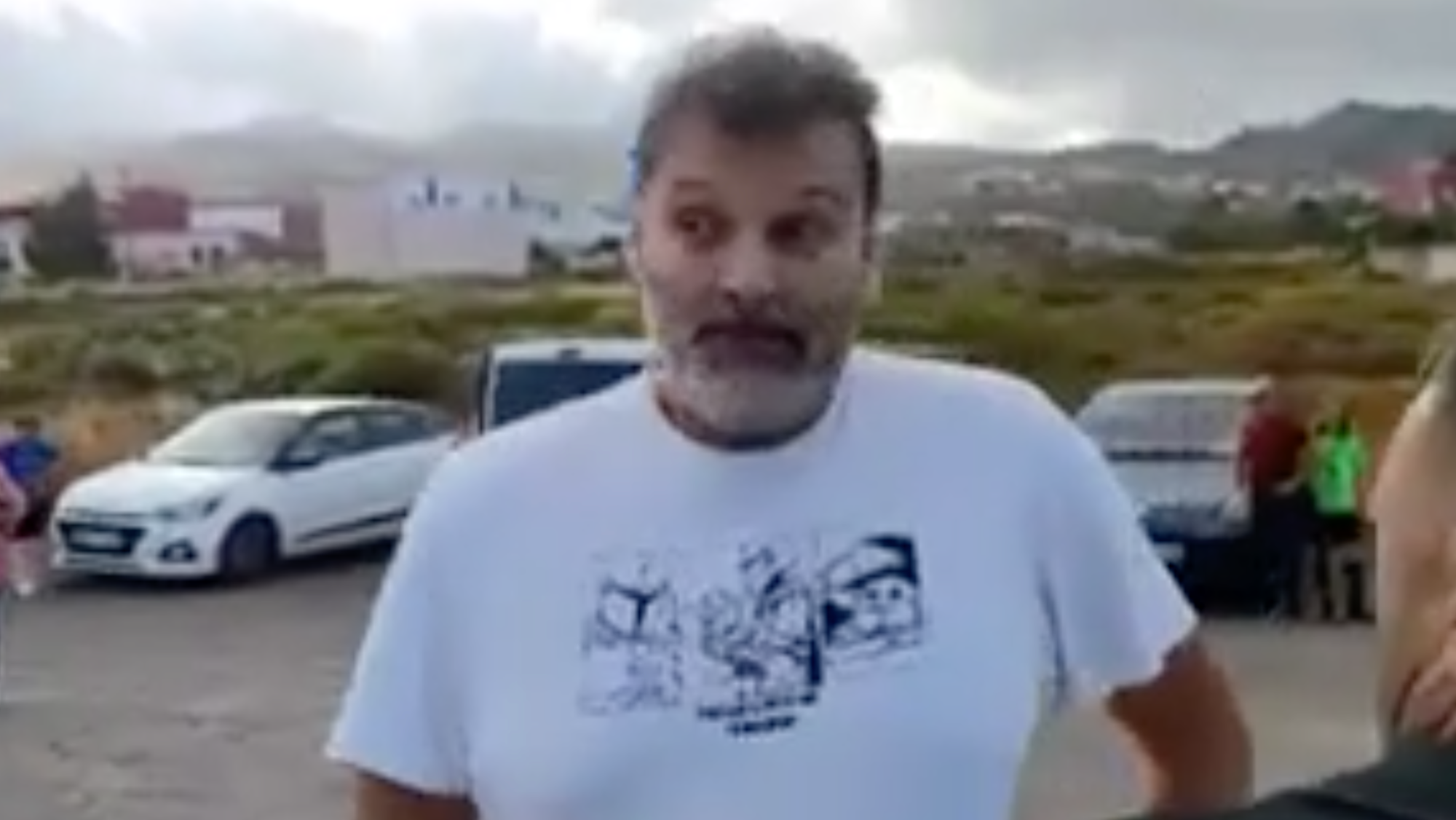 El concejal del PSOE en el Ayuntamiento de Santa Cruz de Tenerife, José Ángel Martín, en el vídeo difundido en redes./ YOUTUBE