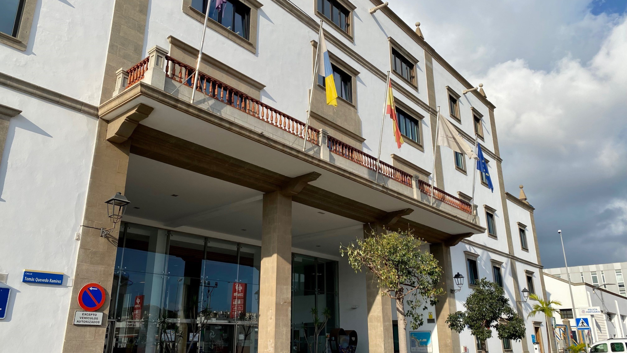 Comité de Empresa y Autoridad Portuaria firman el III Convenio Colectivo / APLP Comité de Empresa y Autoridad Portuaria firman el III Convenio Colectivo / APLP