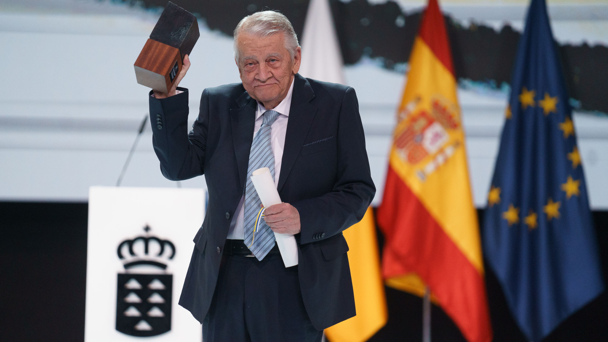 Pepe Alemán, periodista galardonado con el Premio Canarias 2023 / EFE - RAMÓN DE LA ROCHA