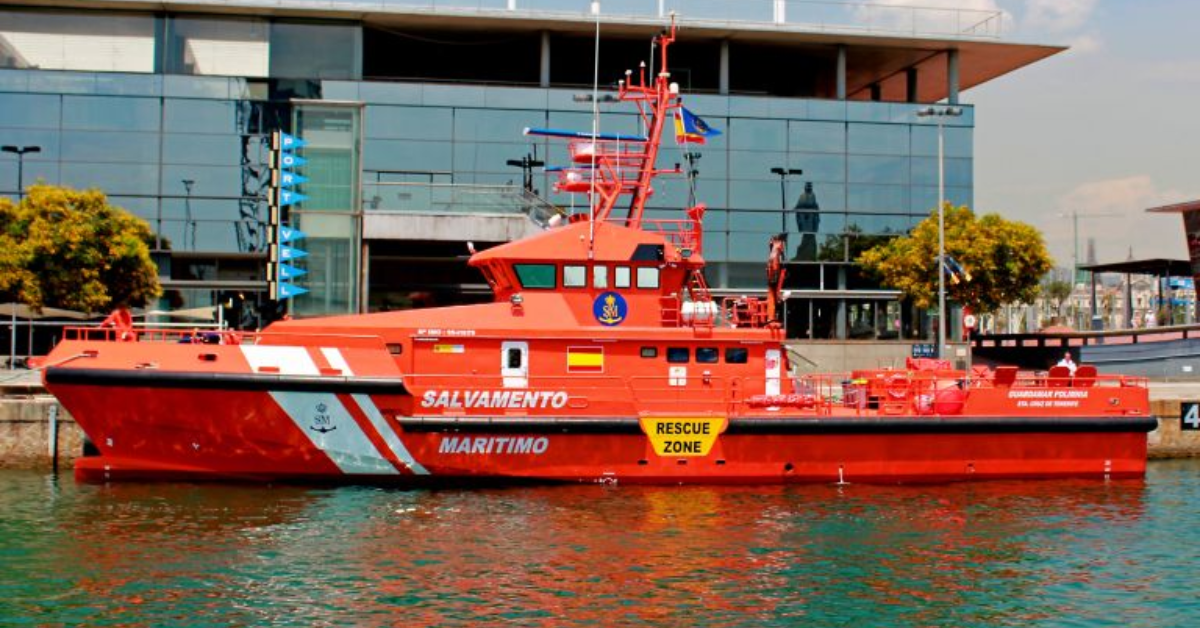 Guardamar Polimnia de Salvamento Marítimo, que realizó el rescate y traslado a Gran Canaria / REDES