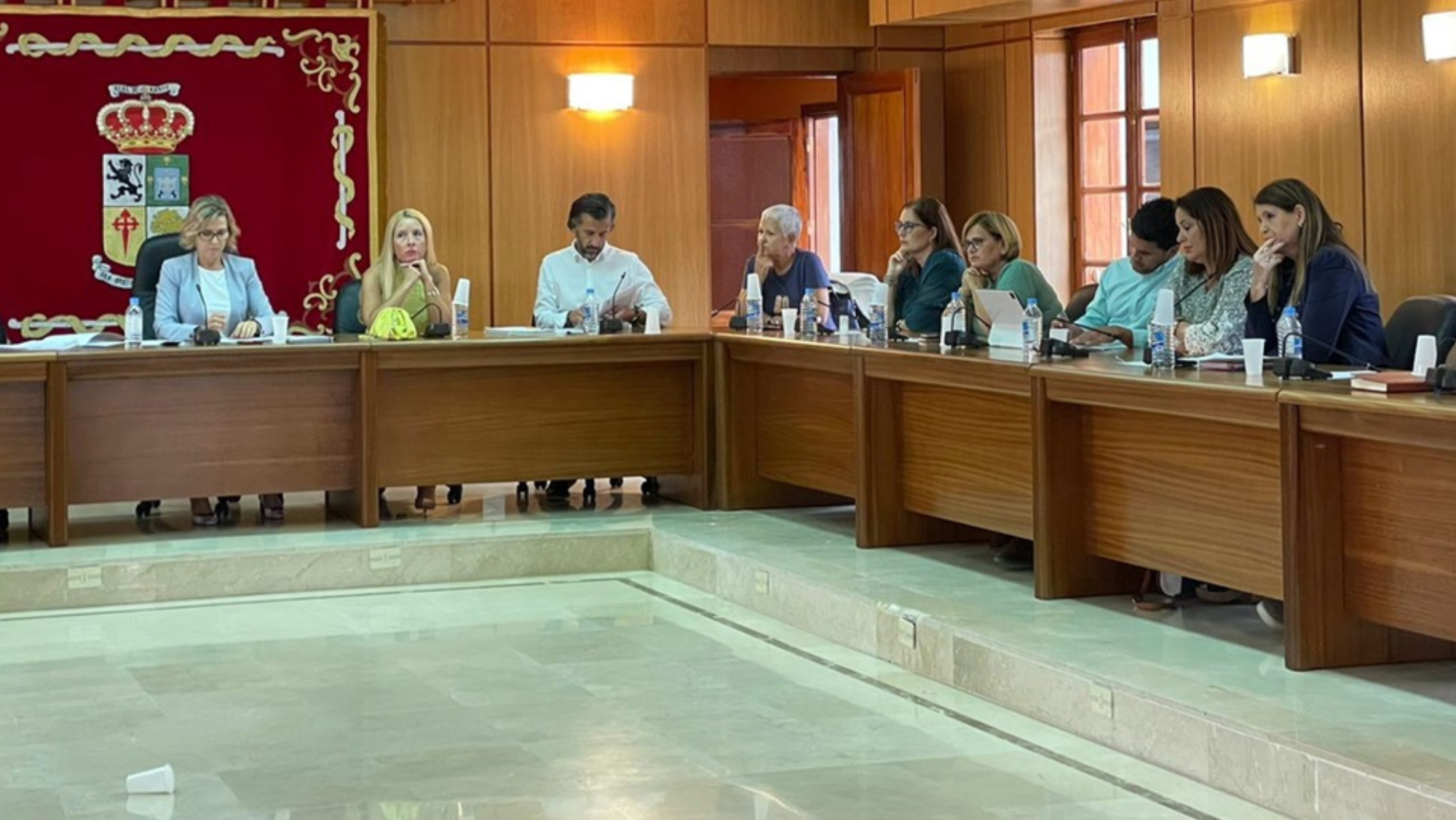 Pleno del Ayuntamiento de San Bartolomé de Tirajana / AYUNTAMIENTO DE SAN BARTOLOMÉ DE TIRAJANA