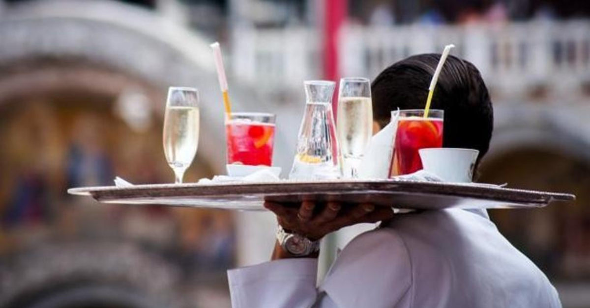 El sector servicios, donde más aumentan los costes laborales en Canarias. / AH