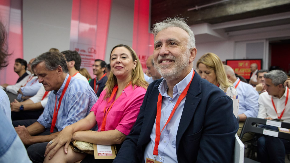 Torres llega a Ferraz para estar en el Comité Federal del PSOE ...