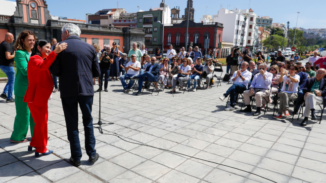 Firma del pacto Ayuntamiento de Las Palmas de Gran Canaria / ATLÁNTICO HOY - MARCOS MORENO