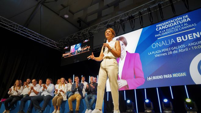 Mogán desafía al Cabildo: impugnará el presupuesto del Consorcio de Emergencias de Gran Canaria 2025. En la imagen, Onalia Bueno, alcaldesa del municipio sureño. / AH