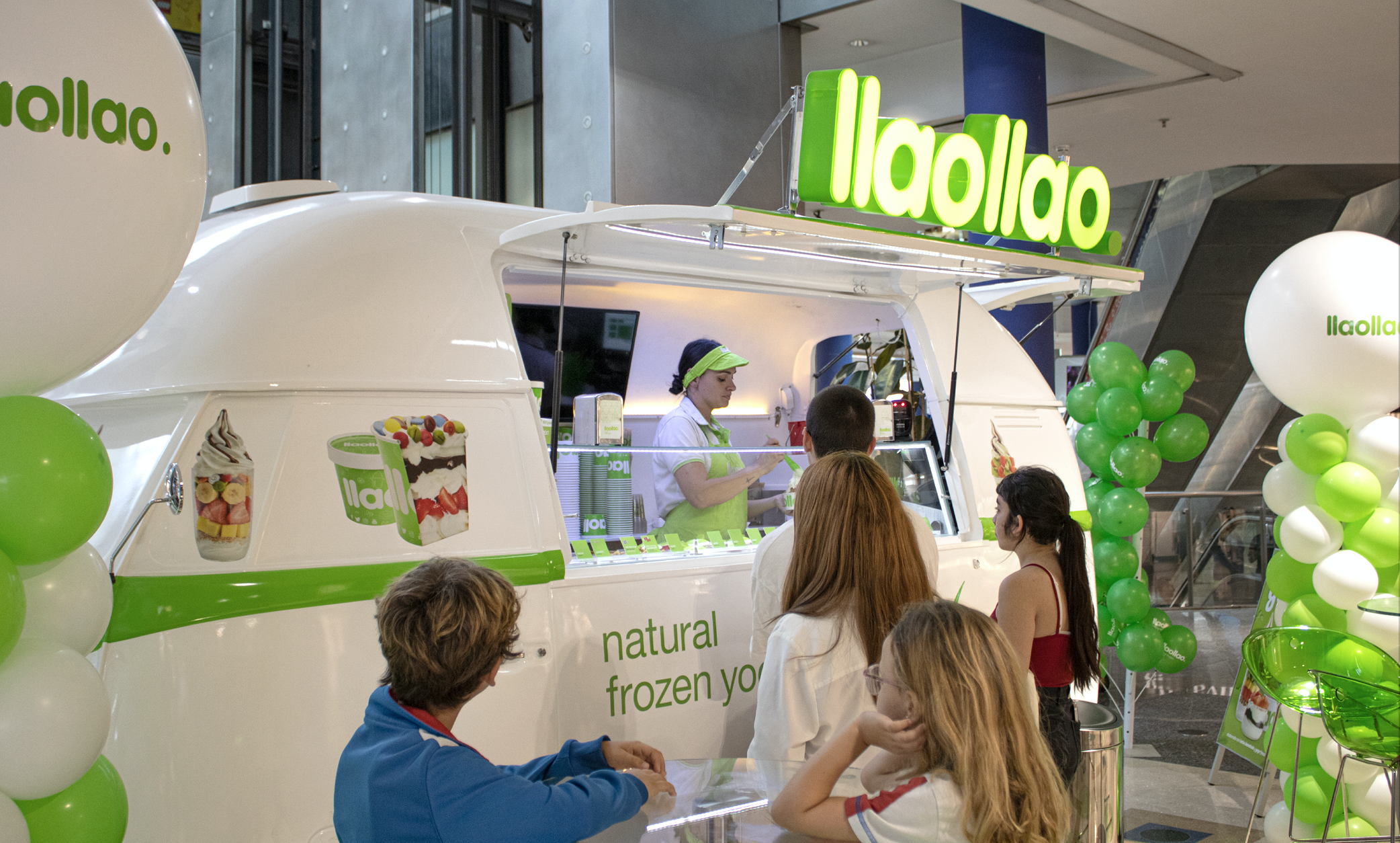 Foodtruck de llaollao en el Centro Comercial y de Ocio 7 Palmas (Gran Canaria)./ CEDIDA