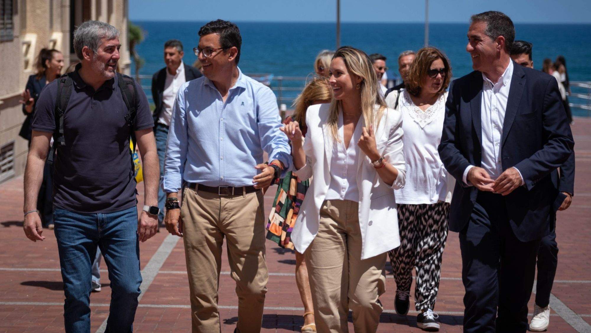 Fernando Clavijo, Pablo Rodríguez, María Fernández y Francis Candil, durante un acto de campaña de Coalición Canaria