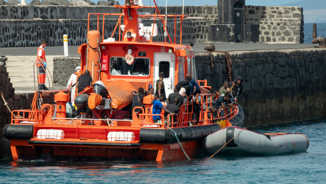 37 personas migrantes desaparecidas y tres fallecidas / ADRIEL PERDOMO - EFE 37 personas migrantes desaparecidas y tres fallecidas / ADRIEL PERDOMO - EFE