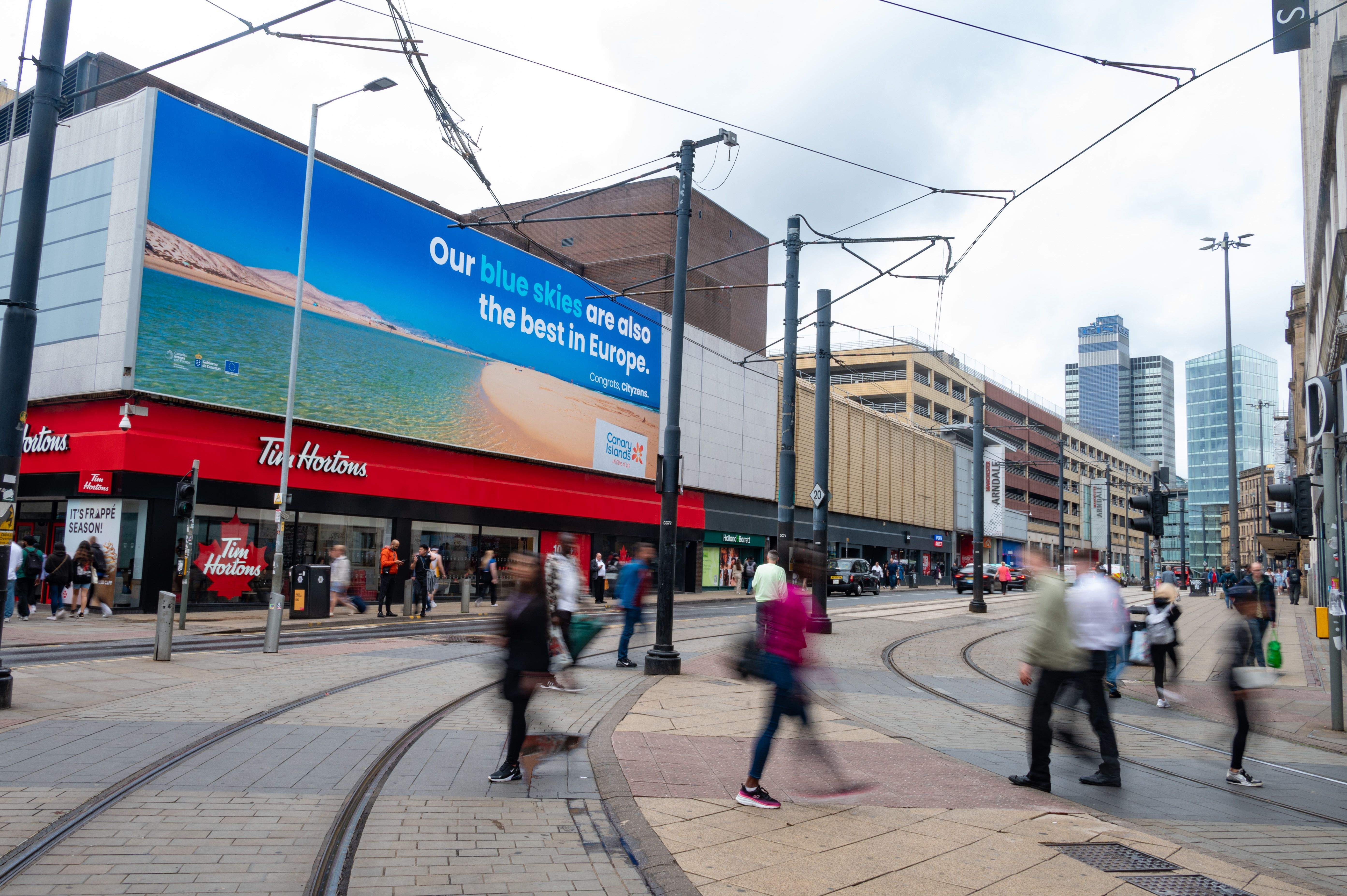 Cartel de Turismo de Islas Canarias en Manchester. / GOBIERNO DE CANARIAS