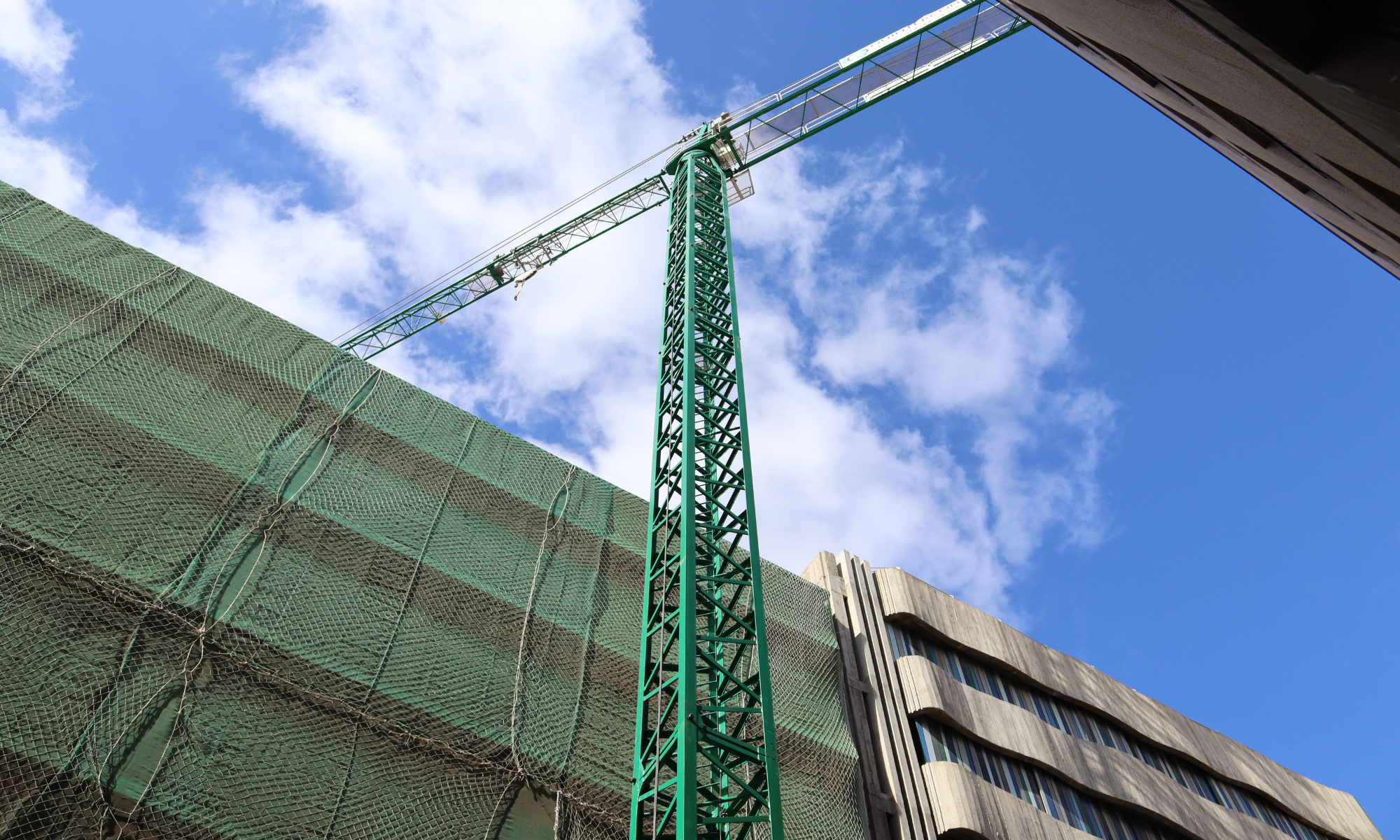 Una construcción en Santa Cruz de Tenerife. / ATLÁNTICO HOY