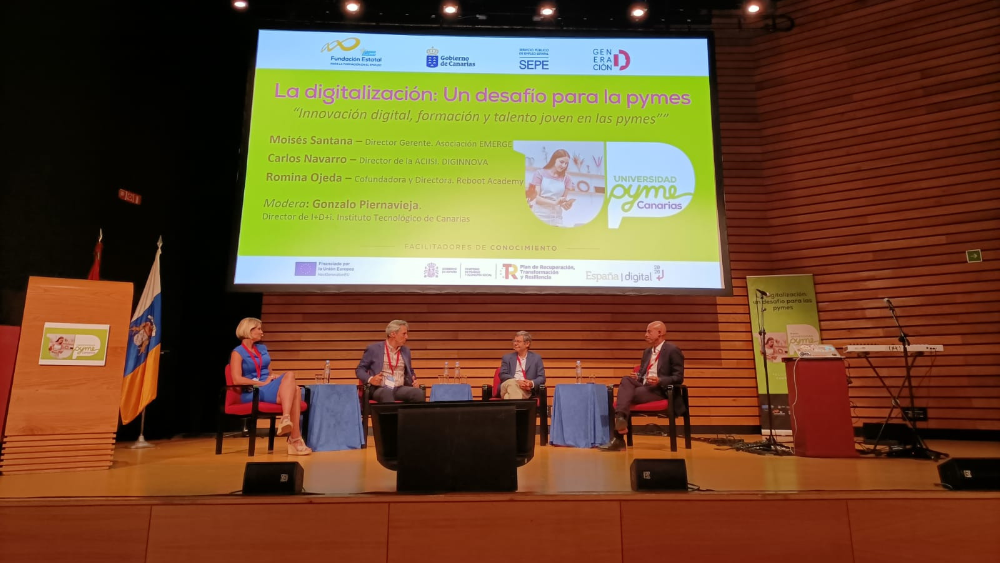 Ponencia de Romina Ojeda, Carlos Navarro y Moisés Santana / ATLÁNTICO HOY - MARCOS MORENO