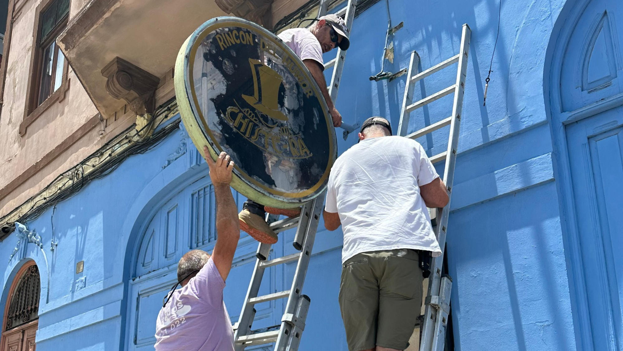 Rescate del rótulo de Chistera / ÍNSULA SIGNA