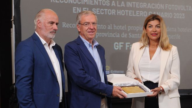 Moisés Expósito, José Donoso y Danisa Álvarez. / CEDIDA