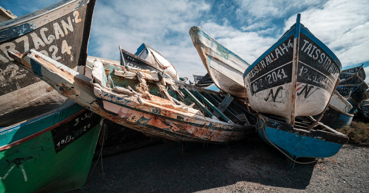En julio de Imagen de archivo de un "cementerio" de pateras / EFE-ÁNGEL MEDINA G.
