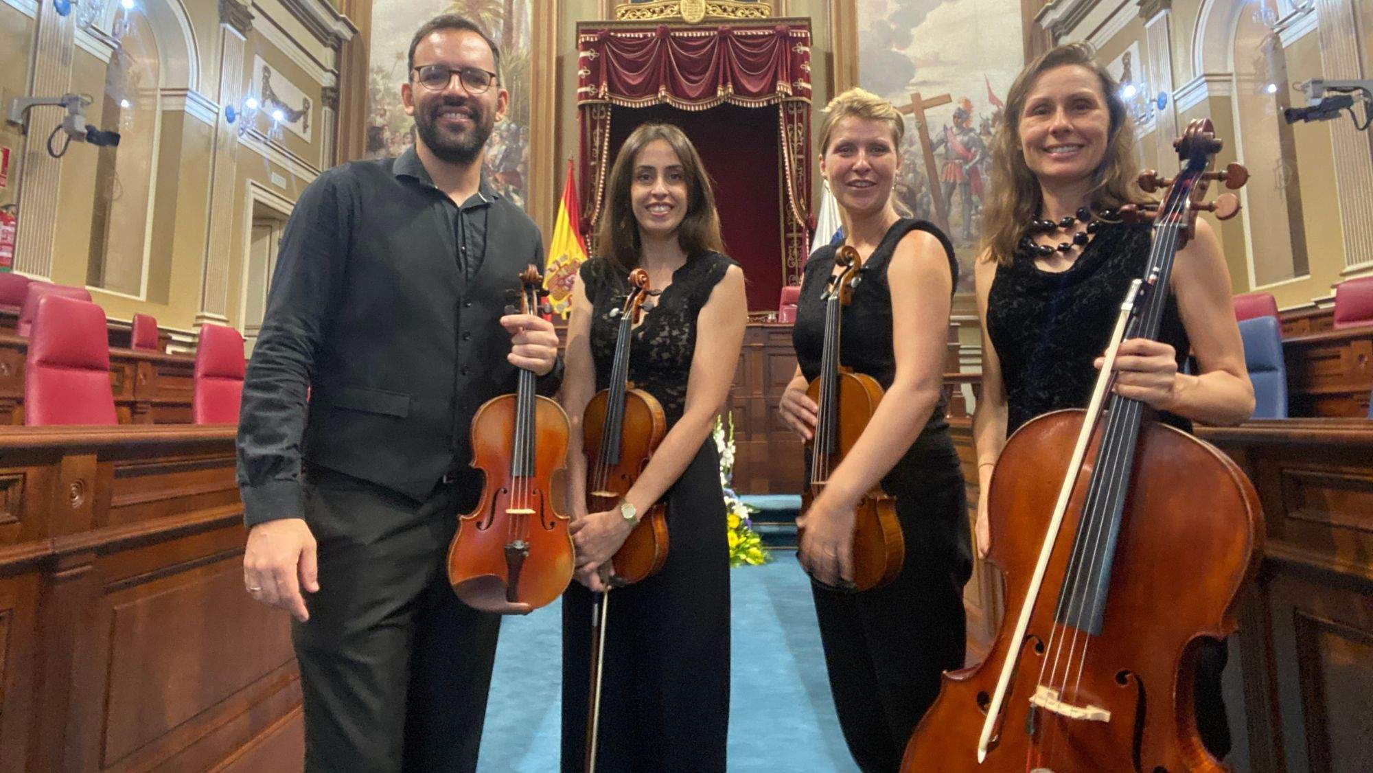 El cuarteto de cuerda Canart en el Parlamento de Canarias / AH / BELA CABRERA