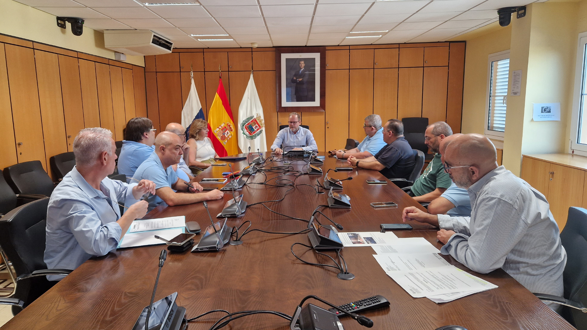 El Ayuntamiento de LPGC apoya el rechazo del Cabildo de Gran Canaria a 3.400 VTC / AYUNTAMIENTO DE LAS PALMAS DE GRAN CANARIA