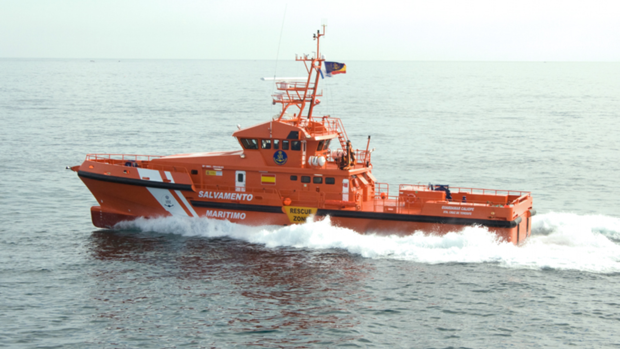 Denegación de socorro a migrantes: el fiscal pide oír al piloto que dijo estar en zona española / SALVAMENTO MARÍTIMO