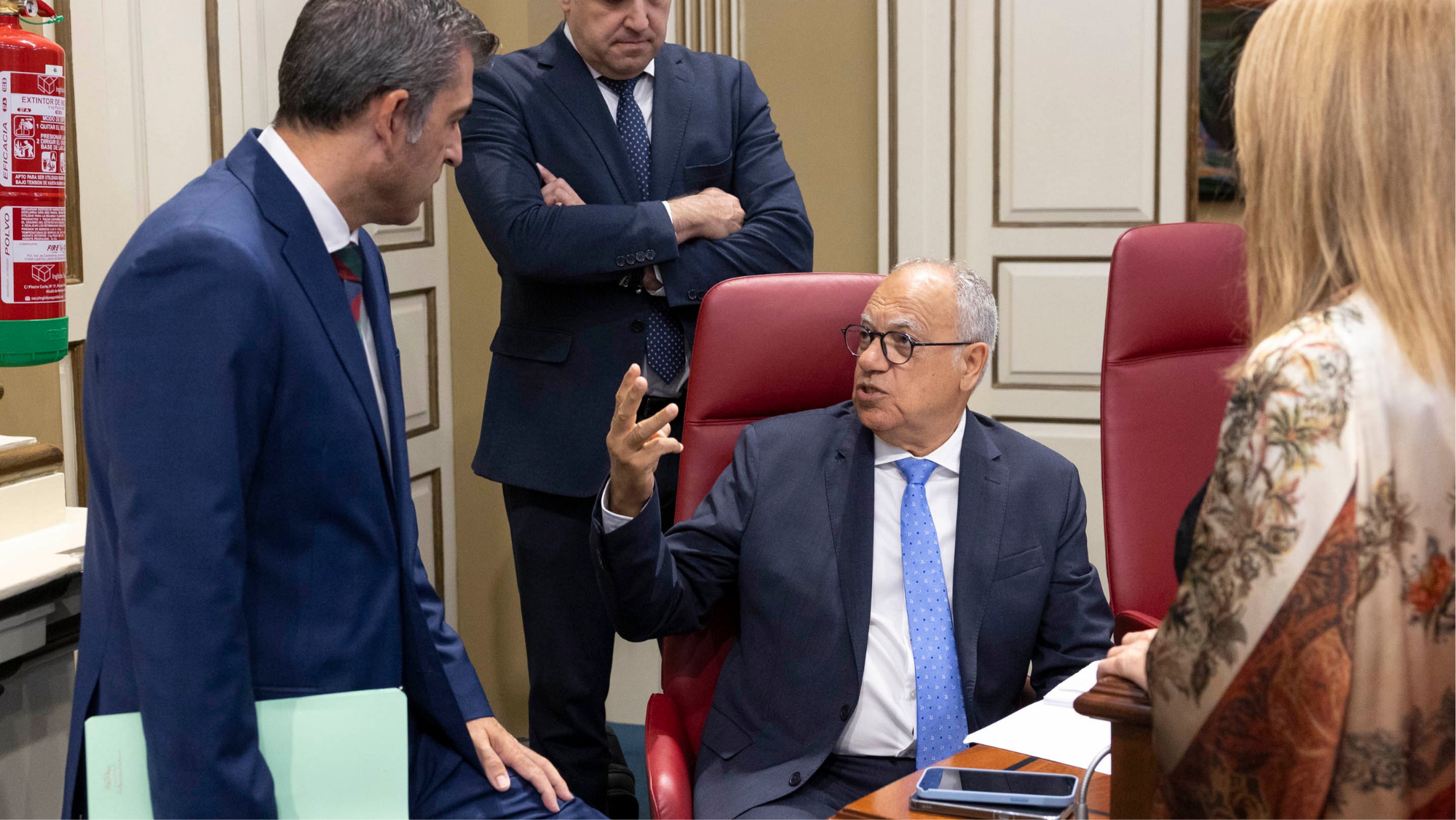 Casimiro Curbelo y Manuel Domínguez/ MIGUEL BARRETO - EFE Casimiro Curbelo y Manuel Domínguez/ MIGUEL BARRETO - EFE