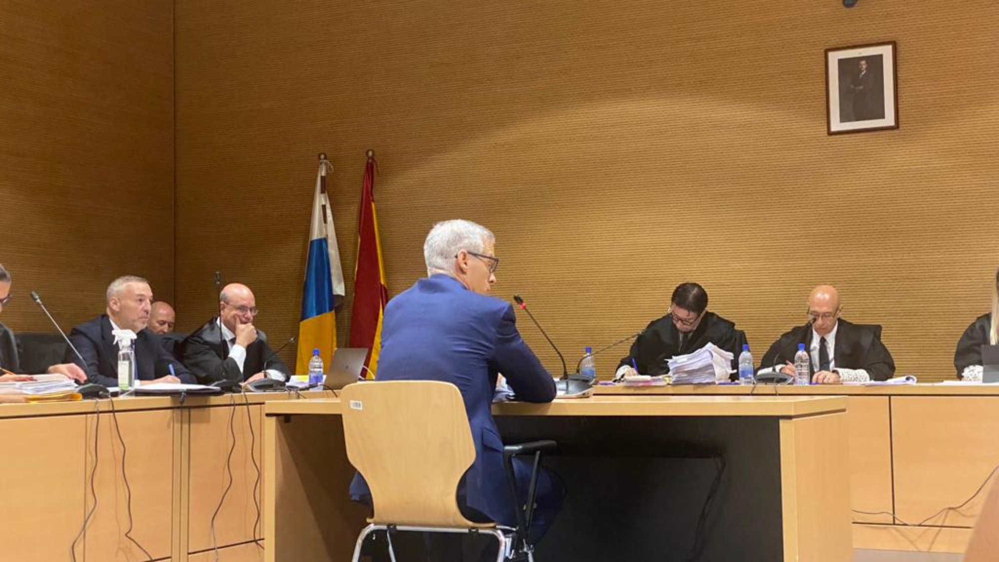 Momento de la declaración de Alejandro Miño, inspector de Hacienda, durante la sesión / ATLÁNTICO HOY - IRENE CARTAYA