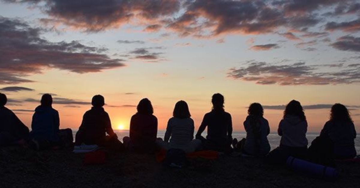 Los miembros del Centro de Entrenamiento para la Liberación de la Energía Atma estaban convencidos de que el fin del mundo llegaría a las 8 del 8 de enero de 1998./ REDES.