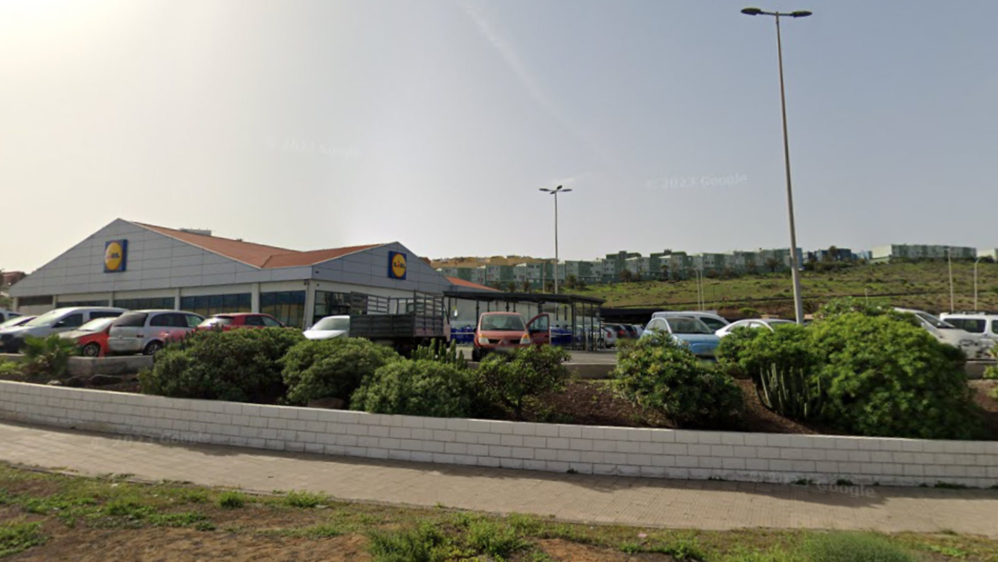 Exterior del Lidl de Jinámar. / GOOGLE
