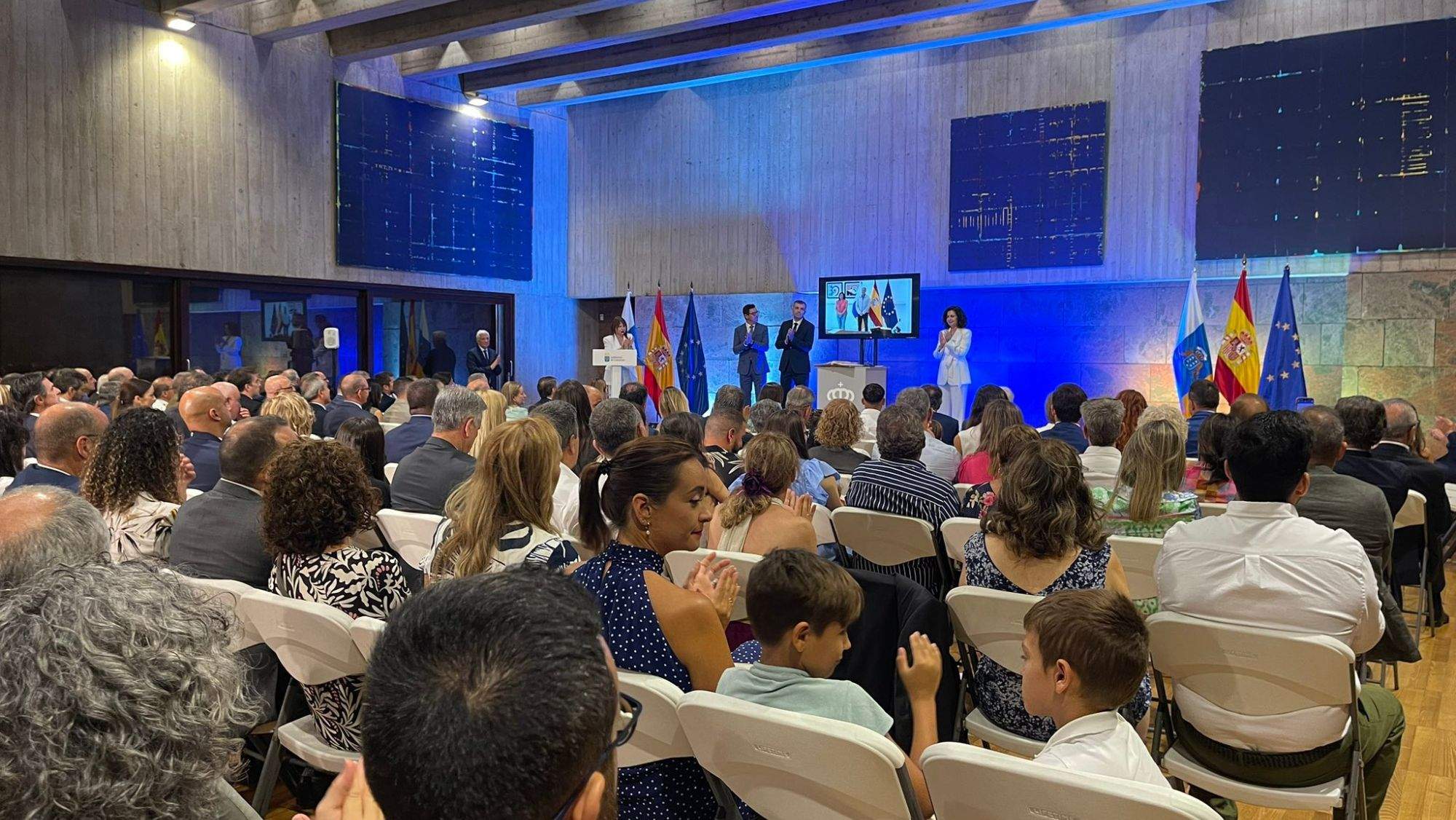 Acto de toma de posesión de los doce consejeros del Gobierno de Canarias / GOBIERNO DE CANARIAS