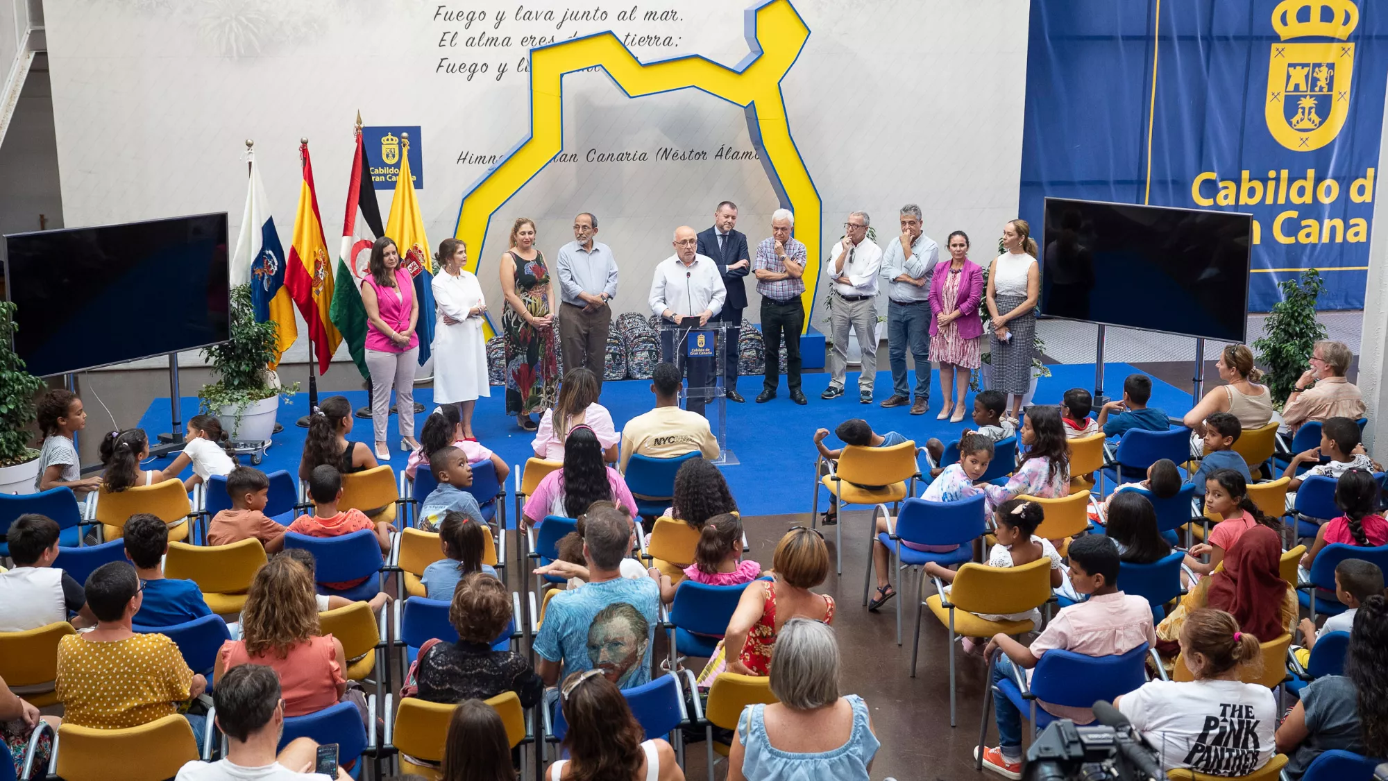 Bienvenida a los niños y niñas saharauis en 'Vacaciones en paz' / CABILDO DE GRAN CANARIA