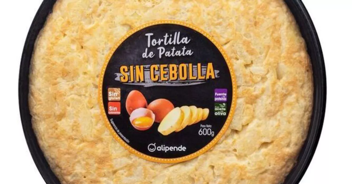 Tortilla de papas envasada de la marca Alipende, de Ahorramás, que podría haber originado un brote de botulismo  en España./ AHORRAMÁS