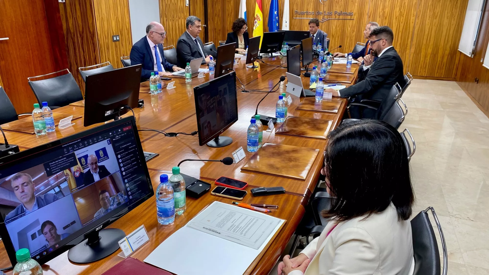 Reunión en el Puerto / AUTORIDAD PORTUARIA DE LAS PALMAS