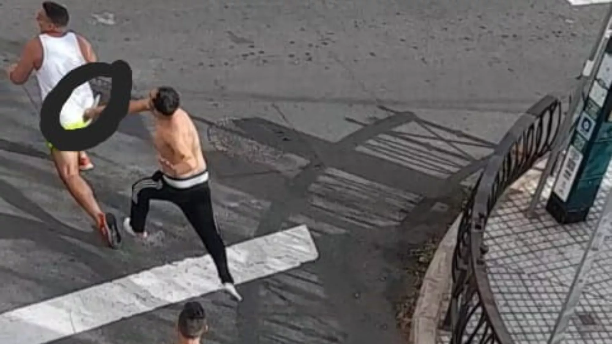 Imagen de una de las númerosas peleas que suceden en el barrio de Arenales / CEDIDA