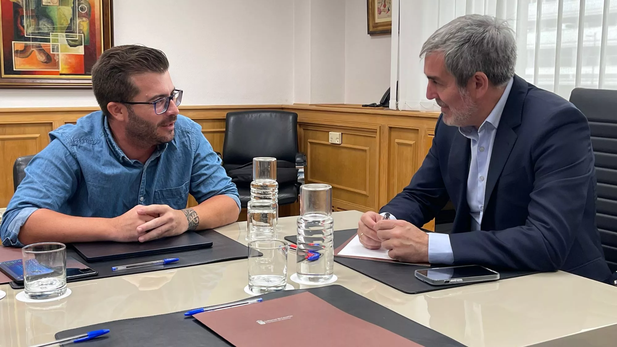 Reunión entre Aridane González, presidente del Comité de Expertos para el Estudio del Cambio Climático, y Fernando Clavijo, presidente del Gobierno de Canarias / CEDIDA