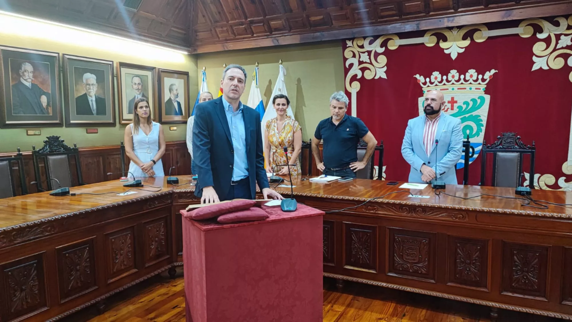 Enrique Rodríguez Lapido, secretario del Ayuntamiento de Puerto de la Cruz, en su toma de posesión en septiembre de 2022./ AYUNTAMIENTO DE PUERTO DE LA CRUZ