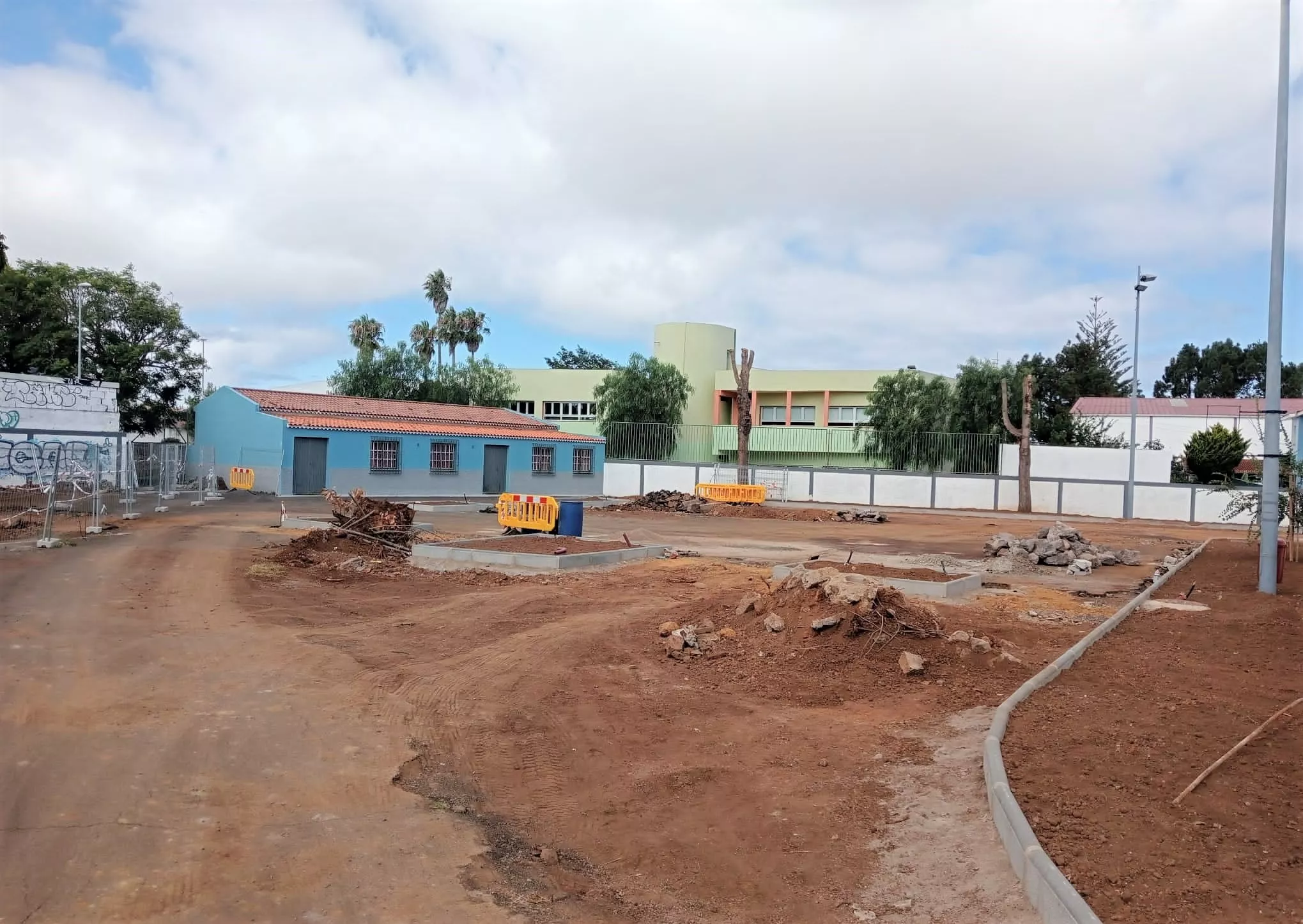 Obras en el velatorio de Guamasa./ CEDIDA