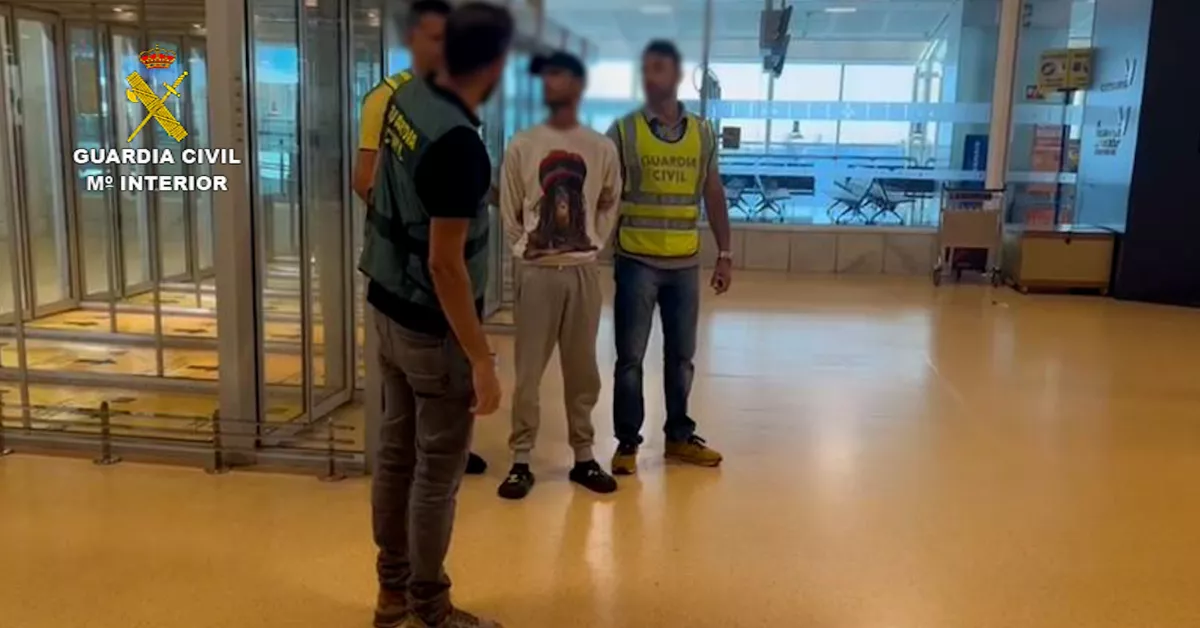 Detención de uno de los acusados de estafa / GUARDIA CIVIL
