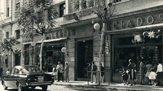 Galerías Preciados en Santa Cruz./ PINTEREST Galerías Preciados en Santa Cruz./ PINTEREST