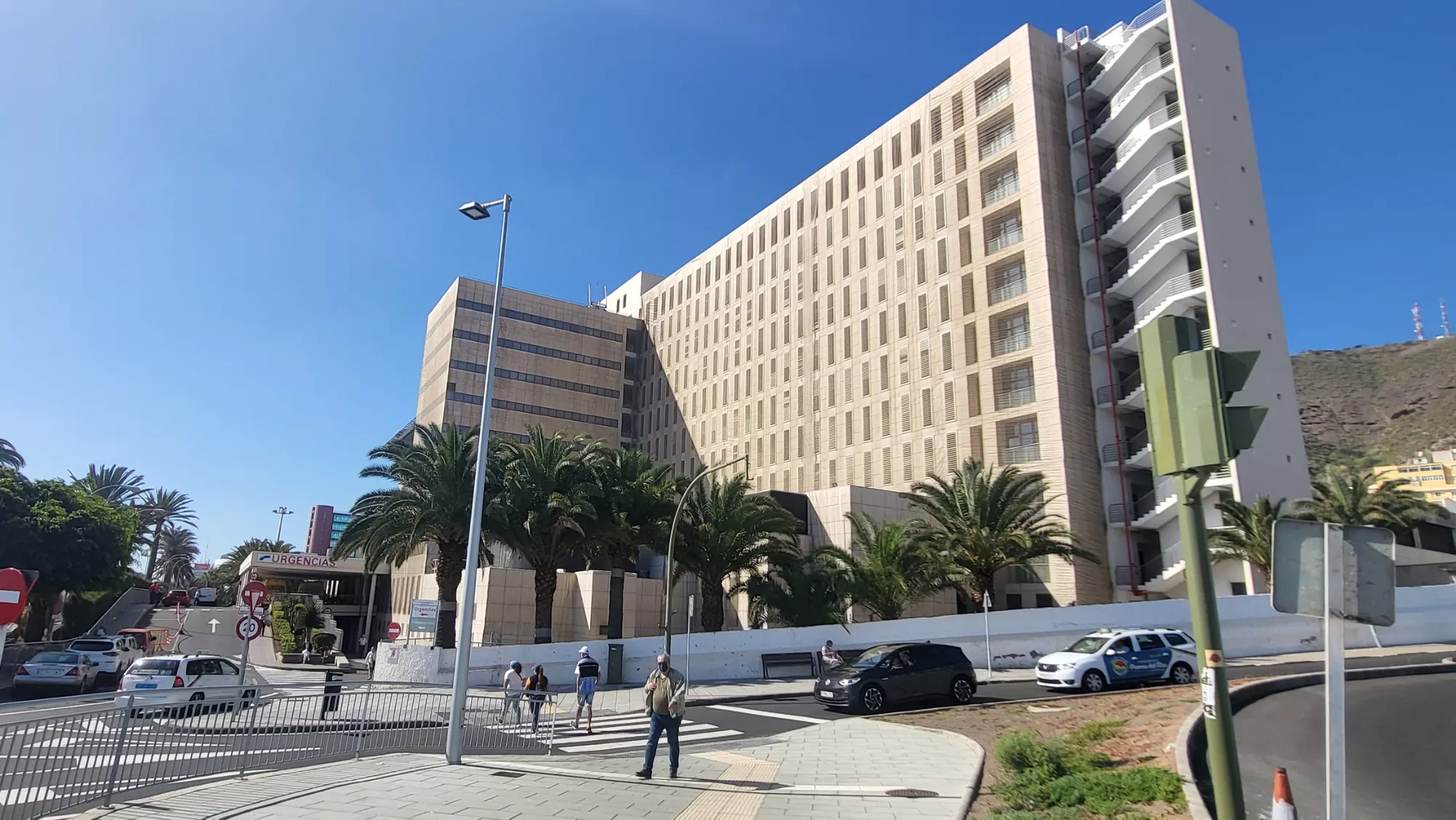 Inspección informa de que Cardiología del Insular no tiene actualizada la planificación preventiva. / ATLÁNTICO HOY