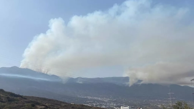 Varios frentes del incendio desde Güímar. / ATLÁNTICO HOY 