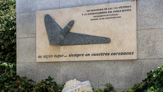 Recuerdo a las víctimas del vuelo JK5022 Recuerdo a las víctimas del vuelo JK5022