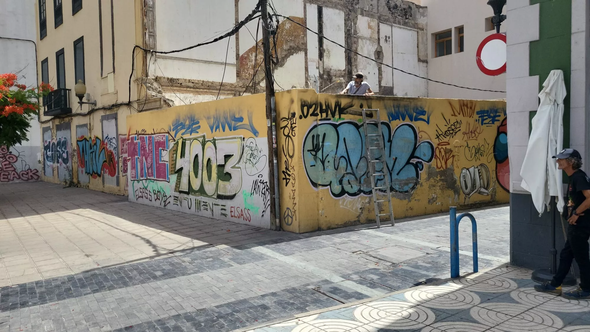 El solar en el que apareció inconsciente el hombre / ATLÁNTICO HOY - G. DÍAZ MEDINA