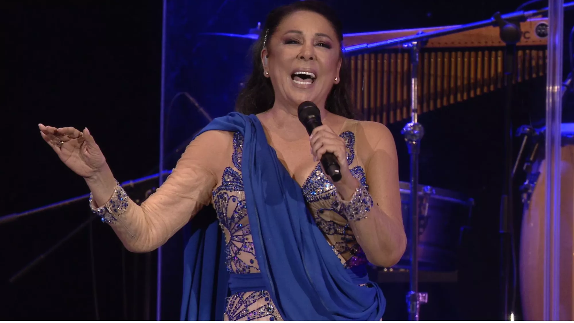 Isabel Pantoja, en su concierto en el Gran Canaria Arena, en Las Palmas de Gran Canaria./ CEDIDA