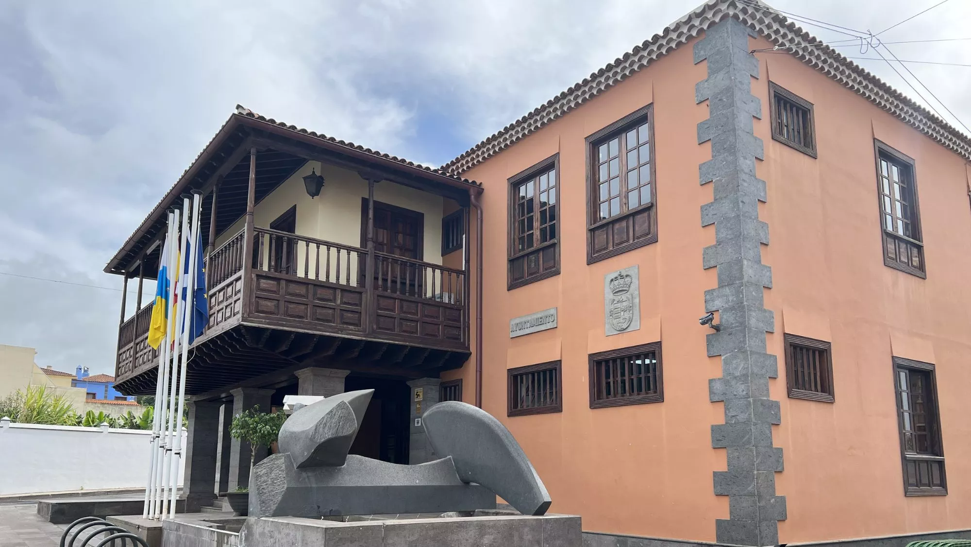 Fachada del Ayuntamiento de Tegueste / CEDIDA Fachada del Ayuntamiento de Tegueste / CEDIDA