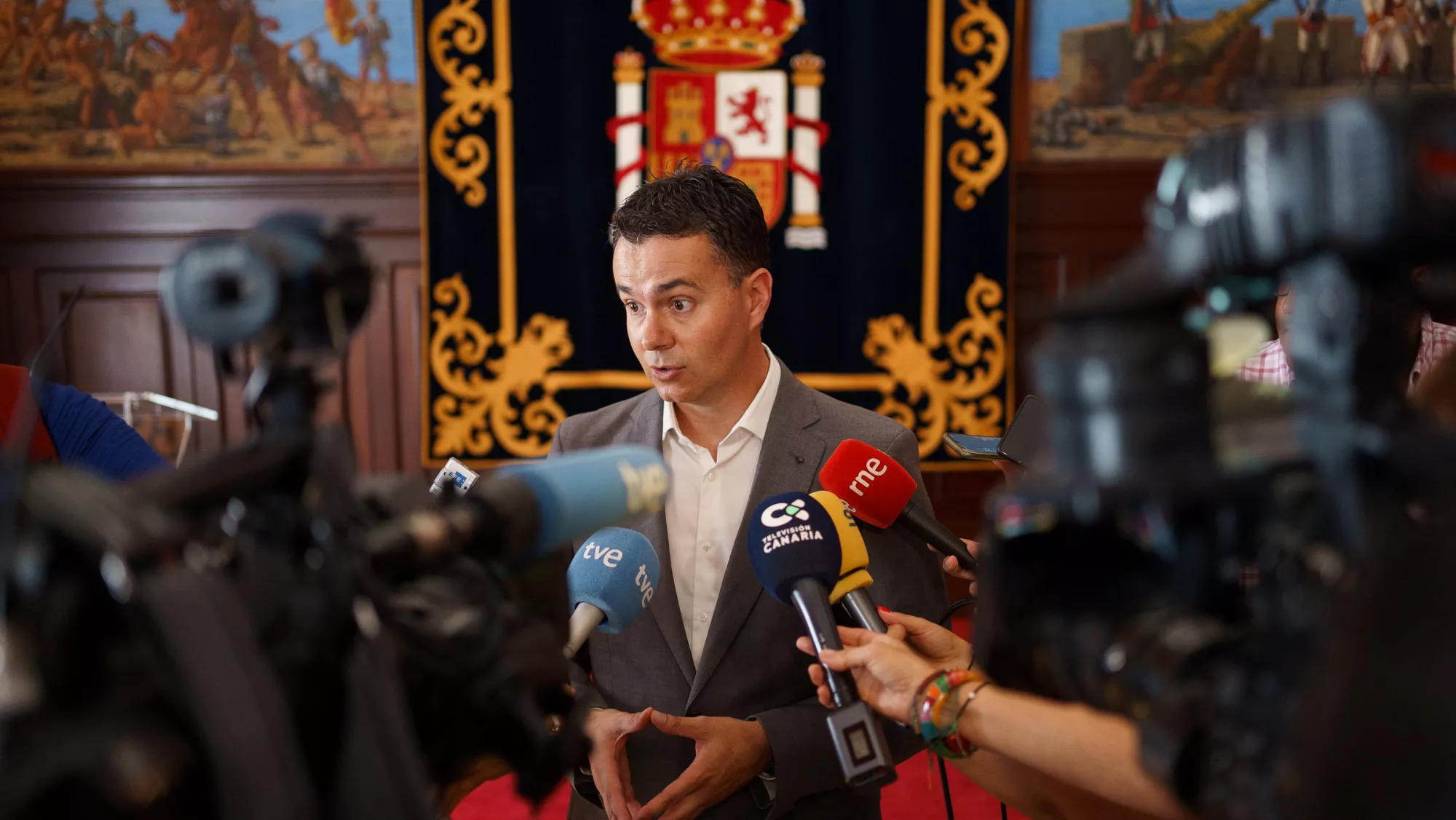 El ministro de Industria, Comercio y Turismo en funciones, Héctor Gómez. / RAMÓN DE LA ROCHA-EFE