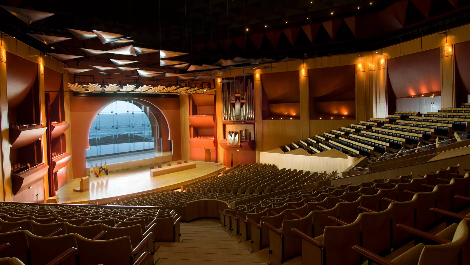 Auditorio Alfredo Kraus en Las Palmas de Gran Canaria / FUNDACIÓN TEATRO AUDITORIO