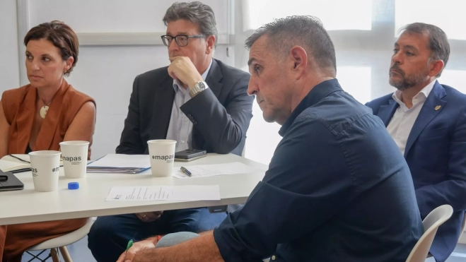 FOTO REUNIÓN PATRIMONIO SANTA CRUZ DE TENERIFE