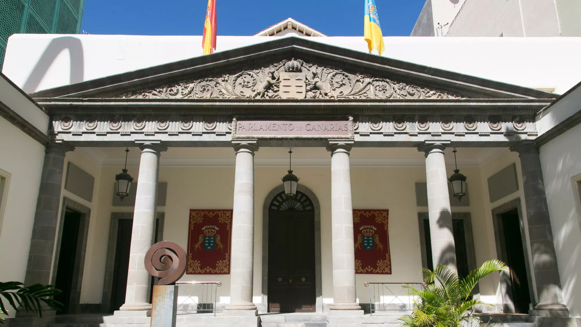 Fachada del Parlamento de Canarias / PARLAMENTO DE CANARIAS