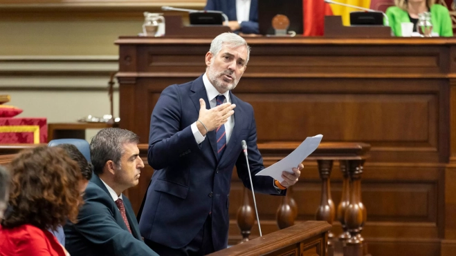 Fernando Clavijo en el Parlamento de Canarias / EFE - MIGUEL BARRETO
