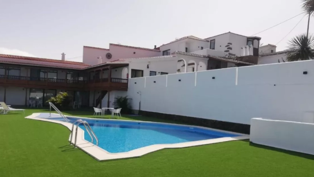 Casona del siglo XVI donde se ubica las Bodegas Linaje del Pago./ CEDIDAS