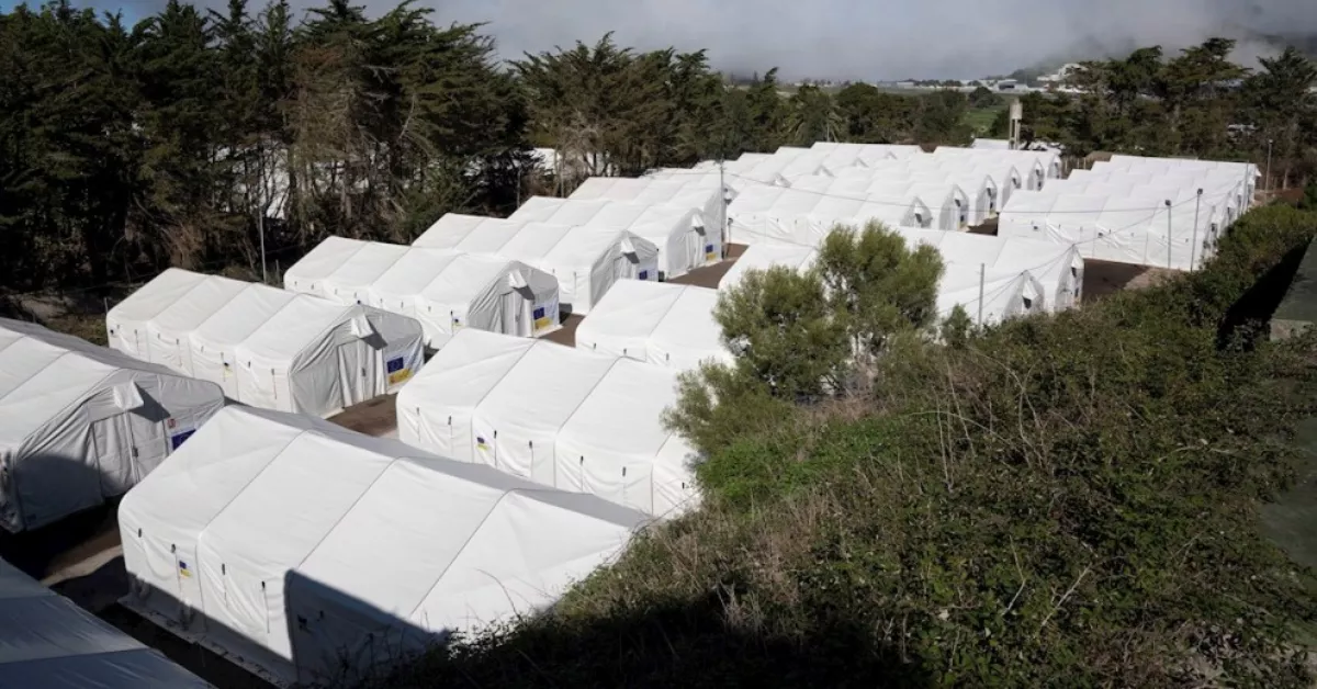 Centro de acogida de Las Raíces / EFE